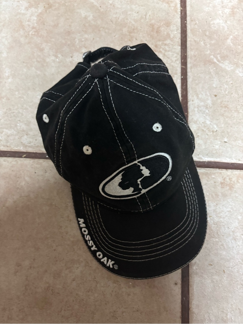 Mossy Oak Black Baseball Cap with White Logo & Stitching